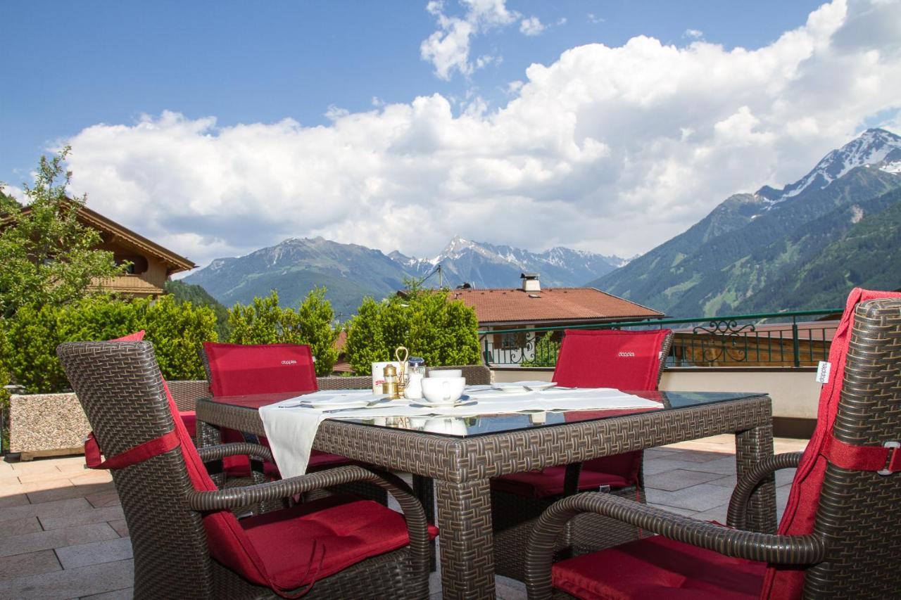 Haus Am Sonnenhang Finkenberg Buitenkant foto