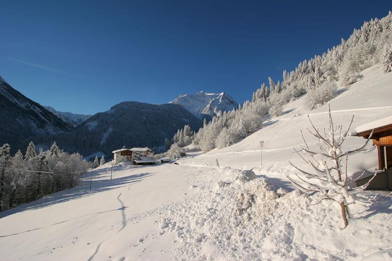 Haus Am Sonnenhang Finkenberg Buitenkant foto