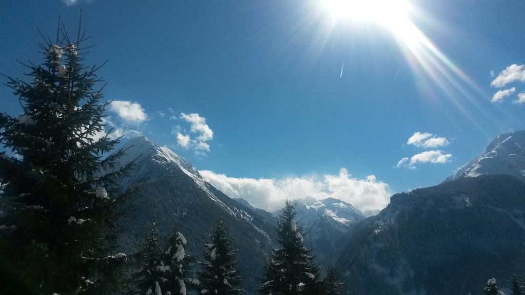 Haus Am Sonnenhang Finkenberg Buitenkant foto